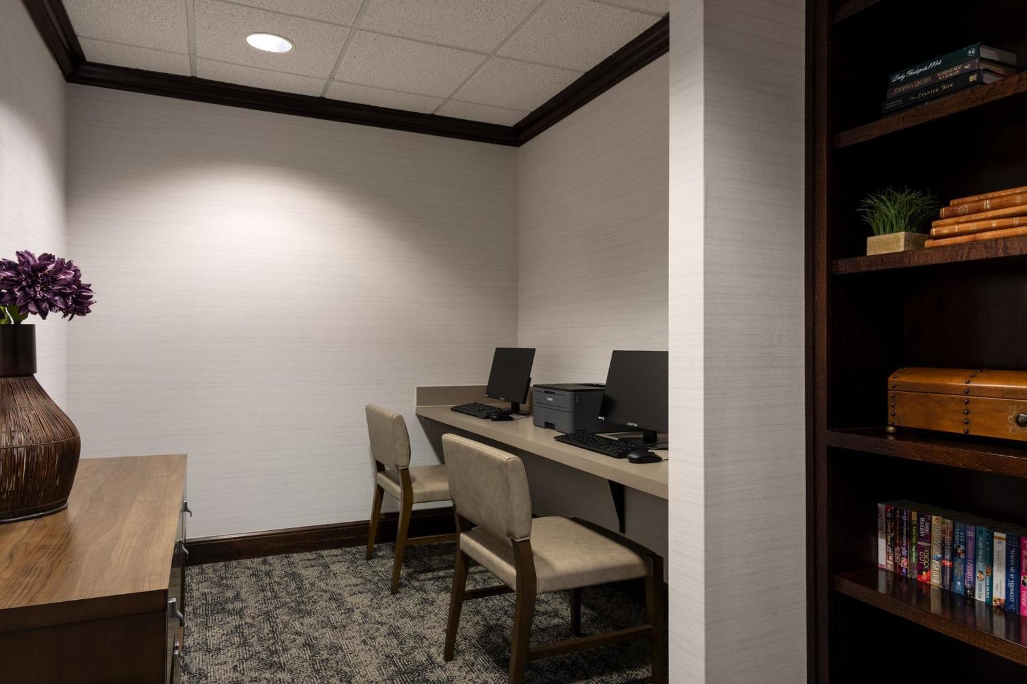 Staybridge Suites Akron-Stow-Cuyahoga Falls By Ihg Eksteriør billede